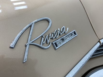 Buick-Riviera