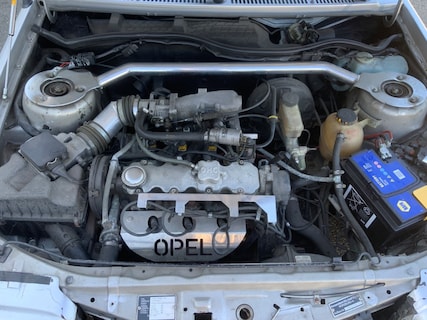 Opel-Ascona