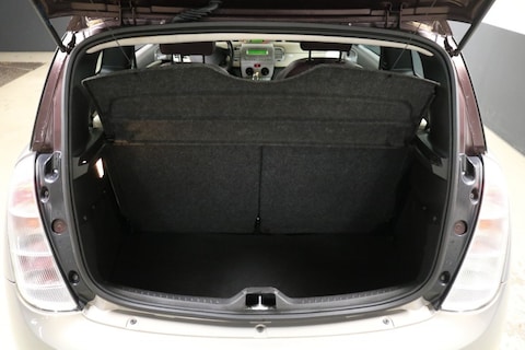 Lancia-Ypsilon