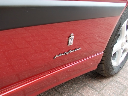 Peugeot-306