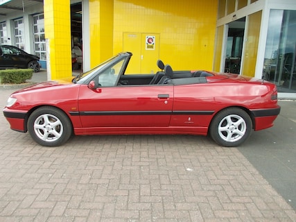 Peugeot-306
