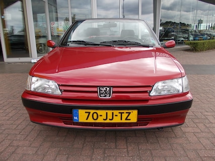 Peugeot-306