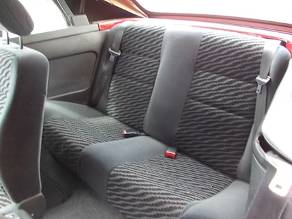 Peugeot-306