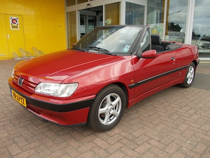 Peugeot-306