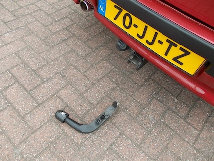 Peugeot-306