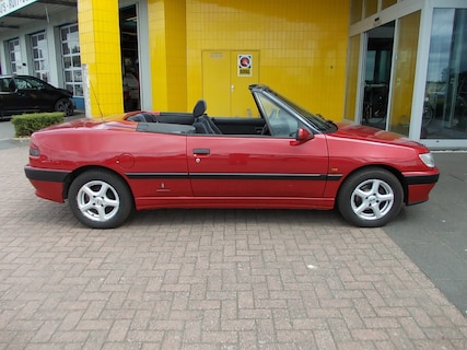 Peugeot-306