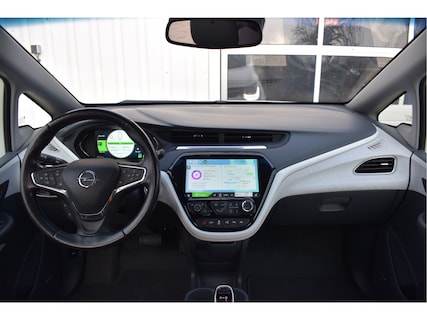 Opel-Ampera-e