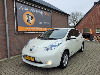 Nissan-Leaf
