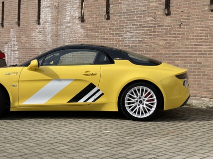 Alpine-A110