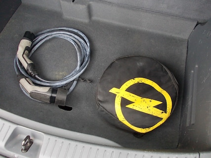 Opel-Ampera-e