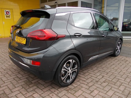 Opel-Ampera-e