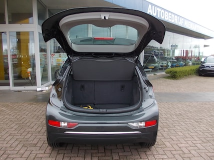 Opel-Ampera-e