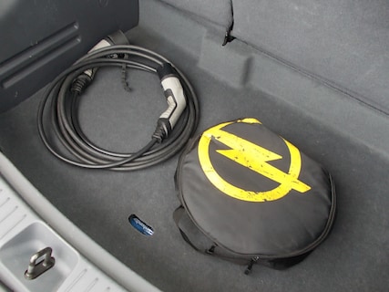 Opel-Ampera-e
