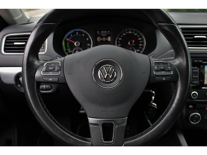 Volkswagen-Jetta