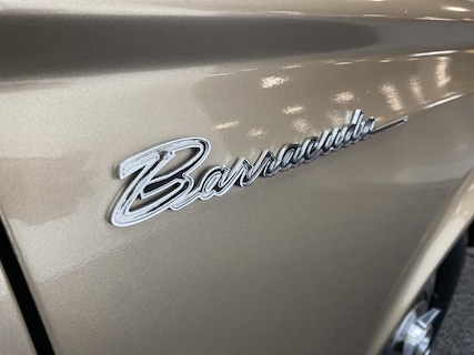 Plymouth-Barracuda