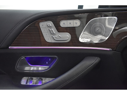 Mercedes-Benz-GLS