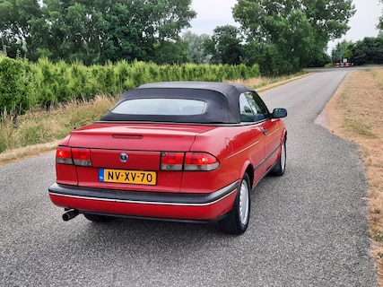 Saab-900