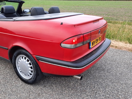 Saab-900