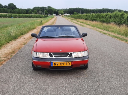 Saab-900