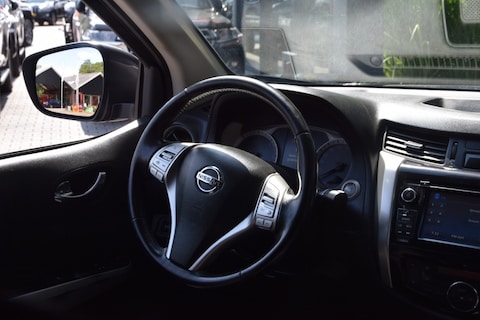 Nissan-Navara