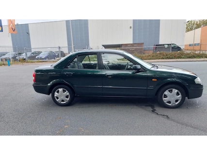 Mazda-323