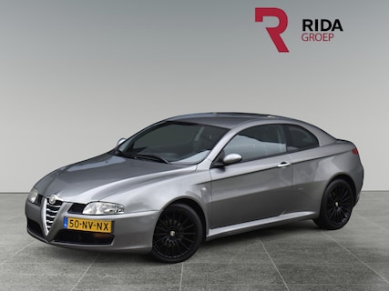 Alfa Romeo-GT