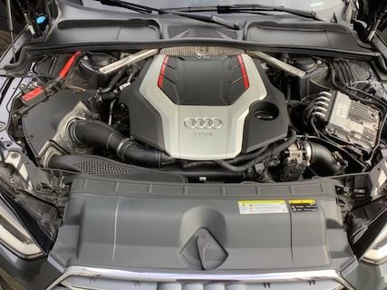Audi-S5