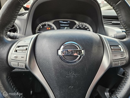 Nissan-Navara