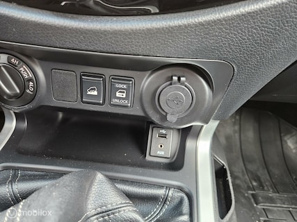 Nissan-Navara