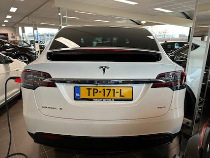 Tesla-Model X