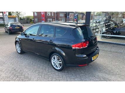 SEAT-Altea XL