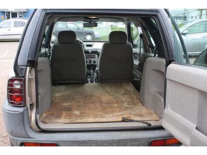 Land Rover-Freelander