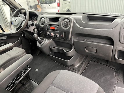 Opel-Movano