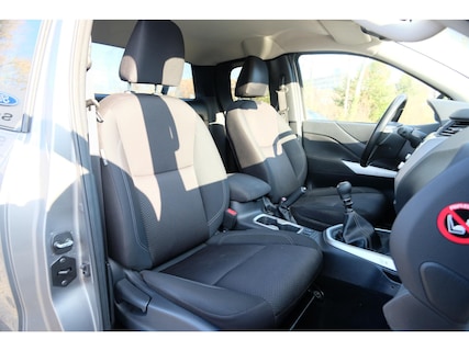 Nissan-Navara