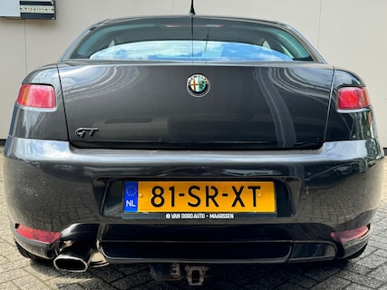 Alfa Romeo-GT