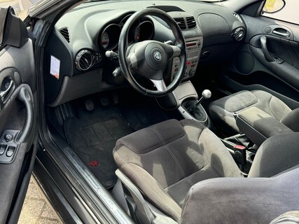 Alfa Romeo-GT