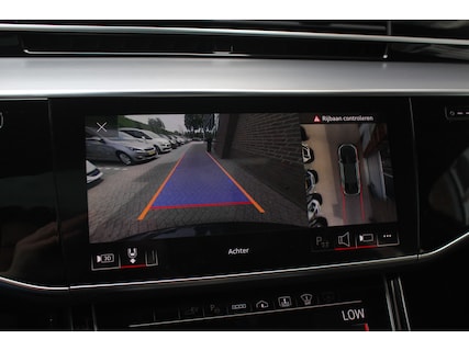 Audi-A8