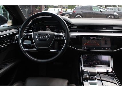 Audi-A8