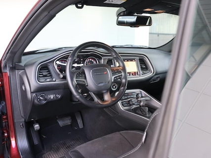 Dodge-Challenger