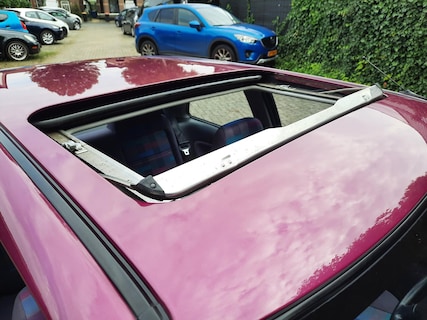 Mazda-323