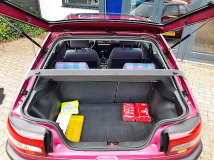 Mazda-323