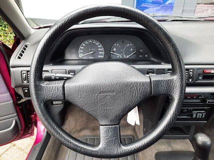 Mazda-323