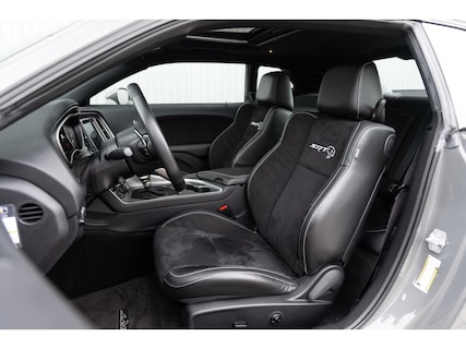 Dodge-Challenger