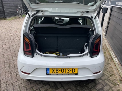 Volkswagen-e-Up!