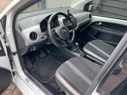 Volkswagen-e-Up!