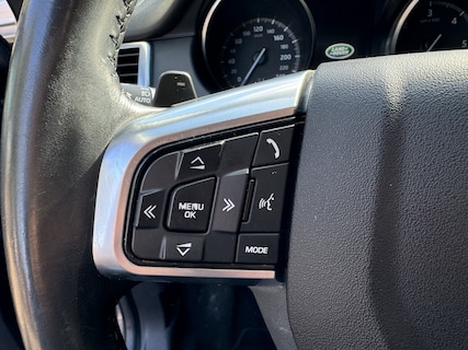 Land Rover-Discovery Sport