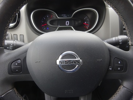 Nissan-NV300