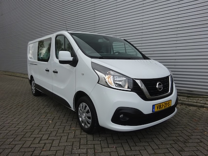 Nissan-NV300