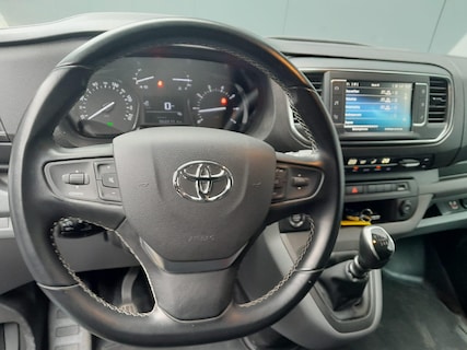 Toyota-ProAce