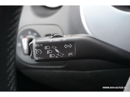 SEAT-Altea